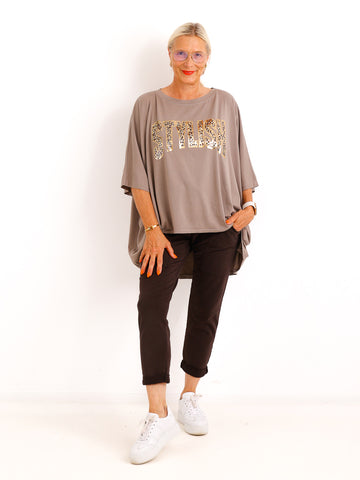 Curvy-Oversize-Shirt STELLA.S – Leo-Statement mit Glitzer-Print – Gr. 42-52