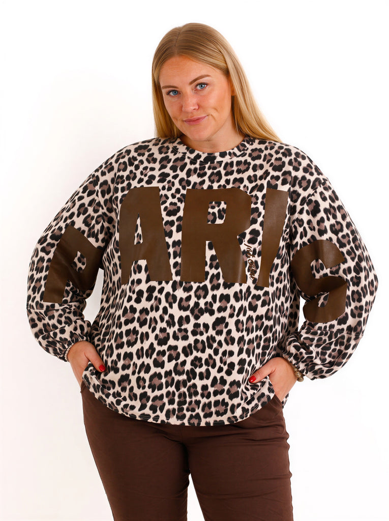 Oversize Sweatshirt TESSA – PARIS Statement-Print über Front & Ärmel – Gr. 40–46