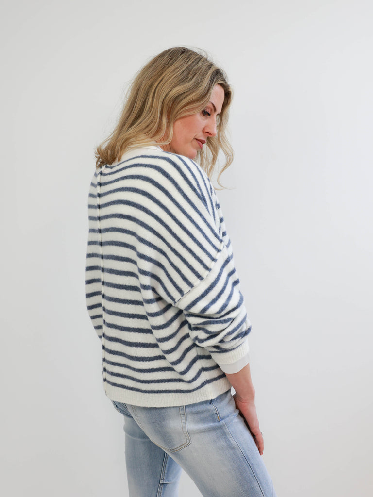 ADELLE Pullover - verschiedene Farben