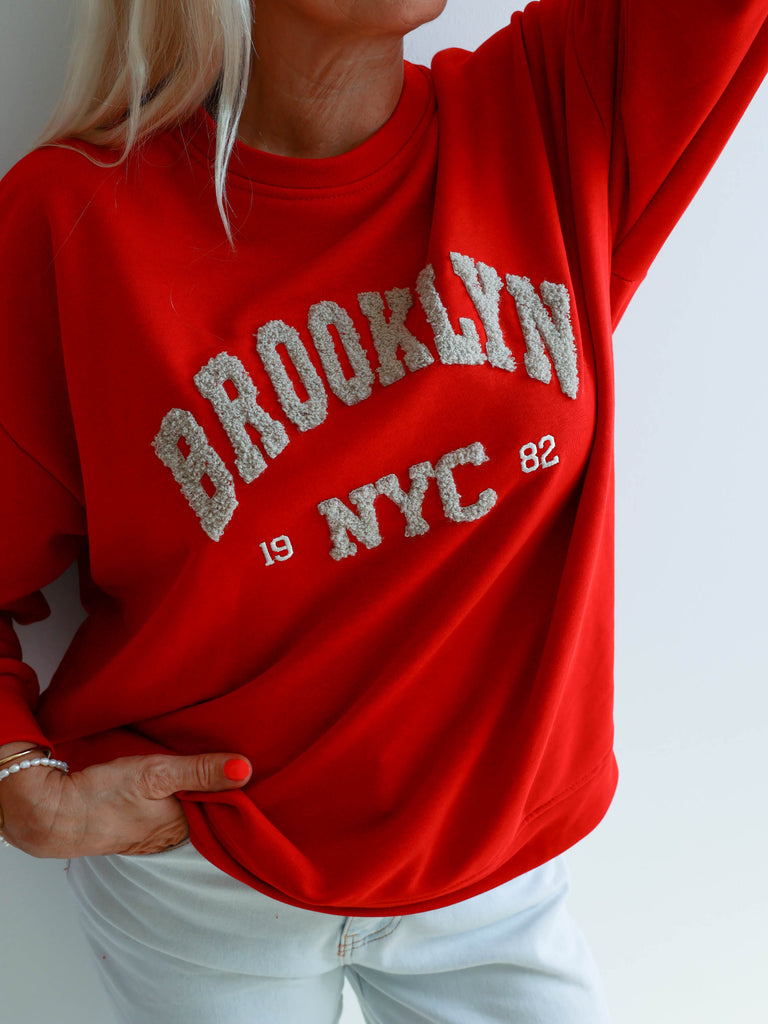 BROOKLYN Oversize Sweatshirt - rot/beige