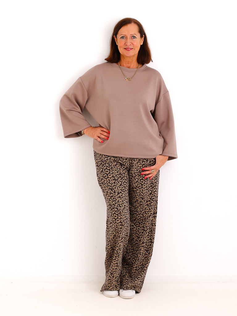 Oversize Sweatshirt NAYLIS – Kastiger Schnitt mit verkürzten Ärmeln – Gr. 36–40