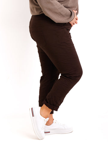 BESSIE Curvy Size Jogpants – Komfort & Style in vielen Farben