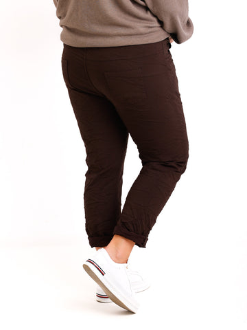BESSIE Curvy Size Jogpants – Komfort & Style in vielen Farben