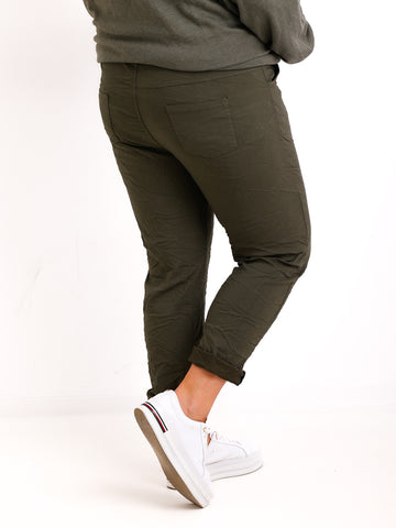 BESSIE Curvy Size Jogpants – Komfort & Style in vielen Farben