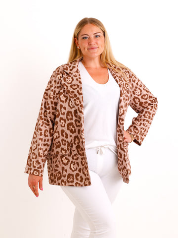 Curvy Size Blazer ELVARI – Leo-Look mit klassischem Reverskragen – Gr. 44–54
