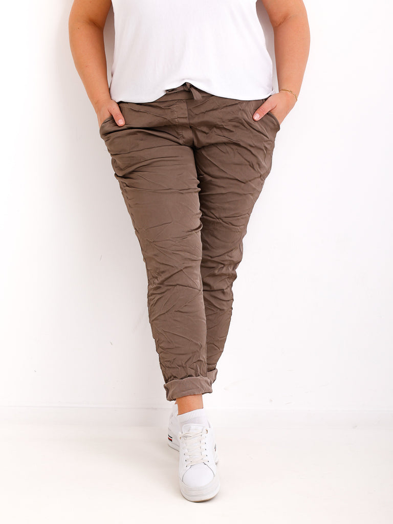 DEE Jogpants Größe 46 bis 52 - verschiedene Farben