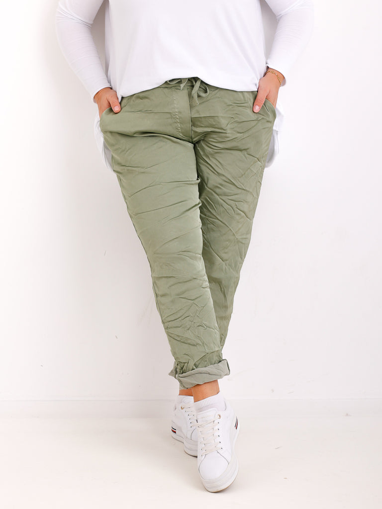 DEE Jogpants Größe 46 bis 52 - verschiedene Farben