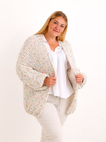 Curvy Strickjacke LIORELLE – Leichter Oversize-Strick mit Herz – Gr. 44-54