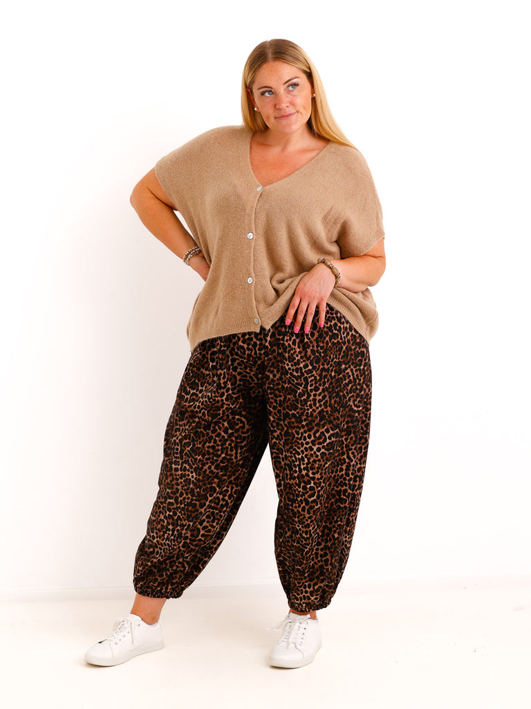 Curvy  Ballonhose TAVELL– Leo-Look mit lässiger Ballon-Silhouette – Gr. 46–56