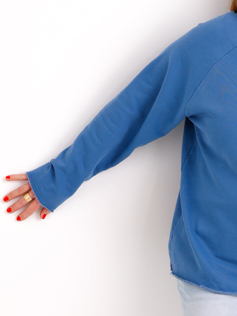 ANIRI Sweatshirt | One Size 36-44