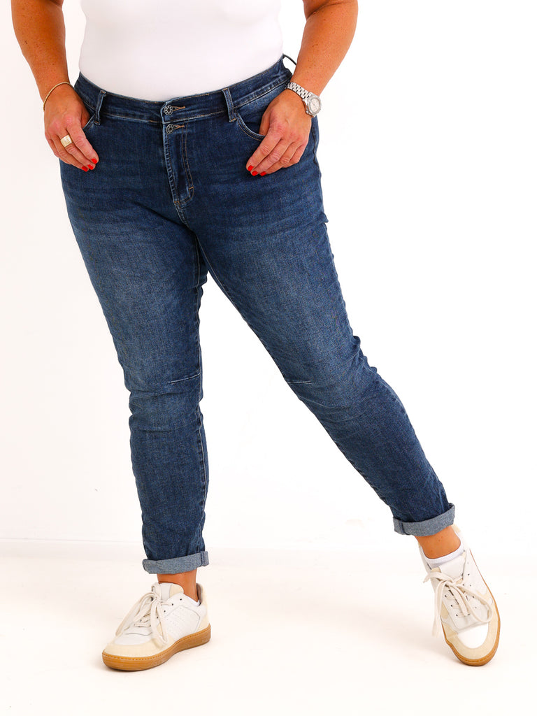 Jeans FENRICK – Dunkler Denim mit Knitteroptik & Stretch – Gr. 36-44