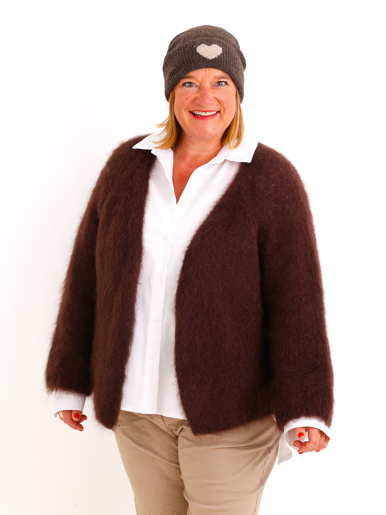 Oversize Mohair Cardigan SERELLE – Flauschiger Statement-Strick mit 80 % Mohair – Gr. 38–46