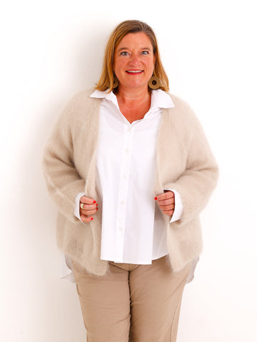 Oversize Mohair Cardigan SERELLE – Flauschiger Statement-Strick mit 80 % Mohair – Gr. 38–46