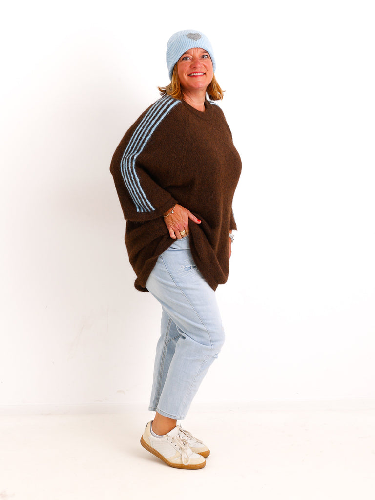 Curvy Size Pullover LUNELL – Extra langer Schnitt mit besonderen Ärmeldetails – Gr. 42–48