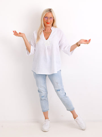 Leinen-Tunika ROSIE.S – 100 % Naturmaterial – Blumen-Detail – Gr. 36-40