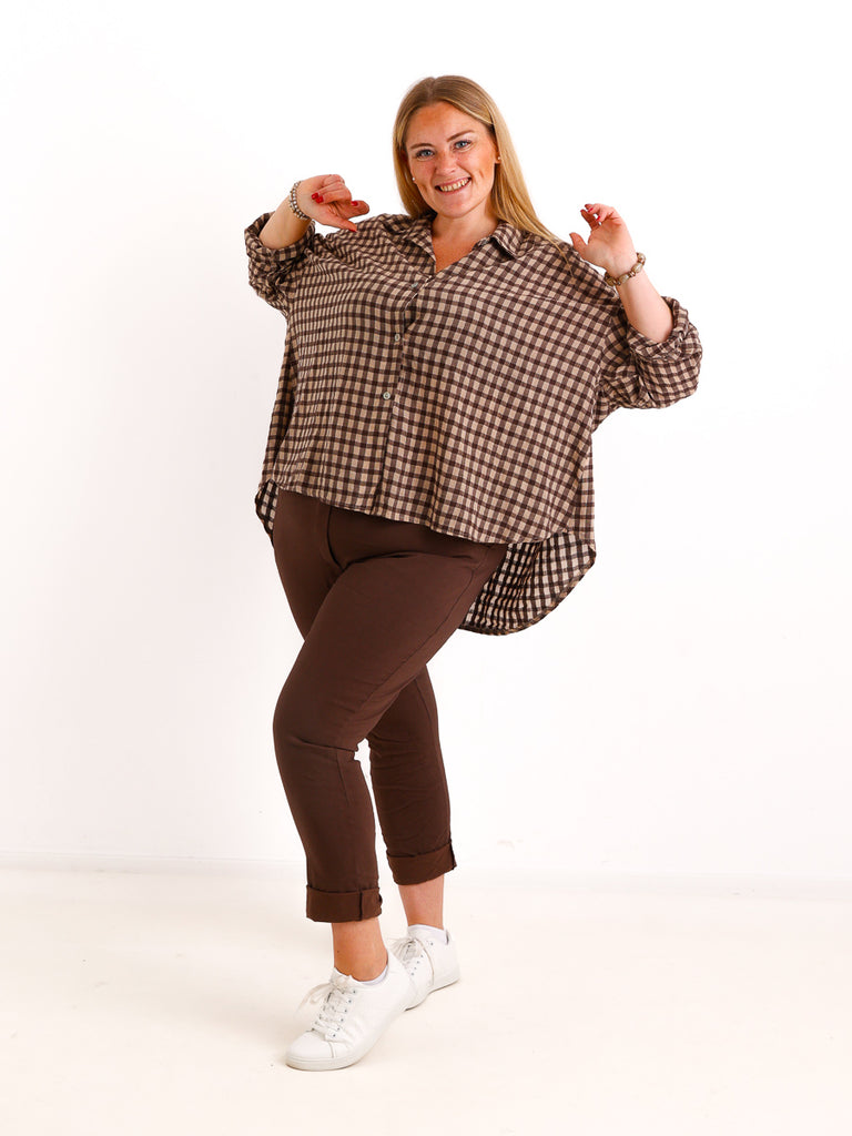 Oversize Karohemd NAYELLE – Leichte Baumwolle mit verlängertem Rücken – Gr. 40–46