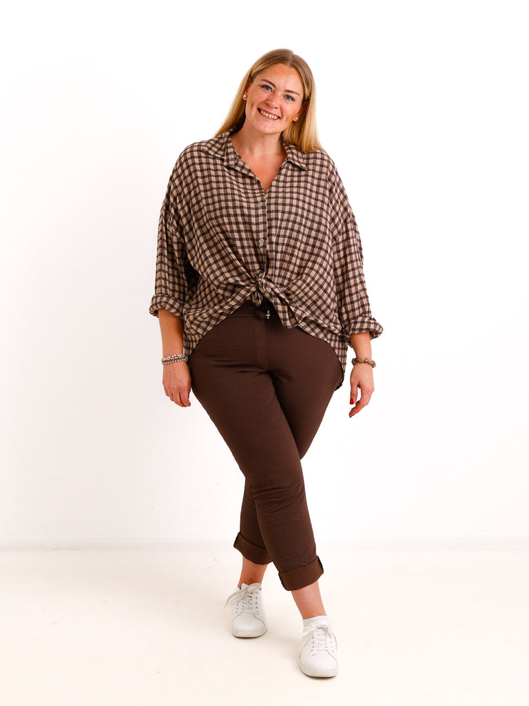 Oversize Karohemd NAYELLE – Leichte Baumwolle mit verlängertem Rücken – Gr. 40–46