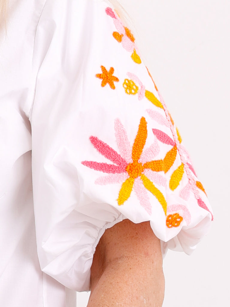 Stickerei-Bluse SORAYA.S – Ballonärmel – 100 % Baumwolle – Gr. 36-40