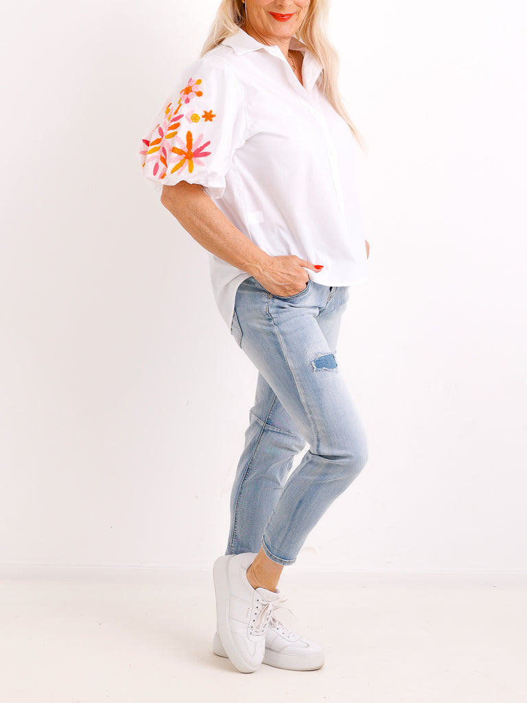 Stickerei-Bluse SORAYA.S – Ballonärmel – 100 % Baumwolle – Gr. 36-40