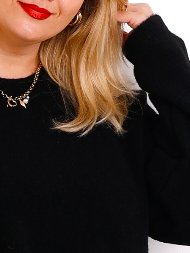 EDITA Curvy Size Pullover - verschiedene Farben