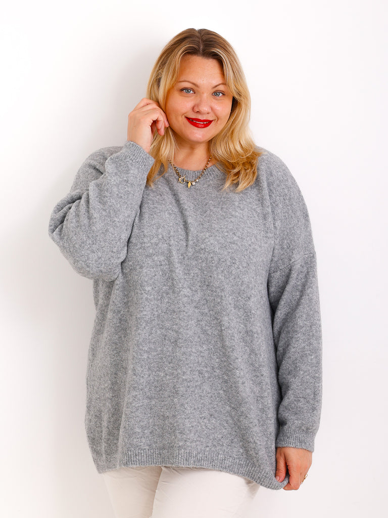EDITA Curvy Size Pullover - verschiedene Farben