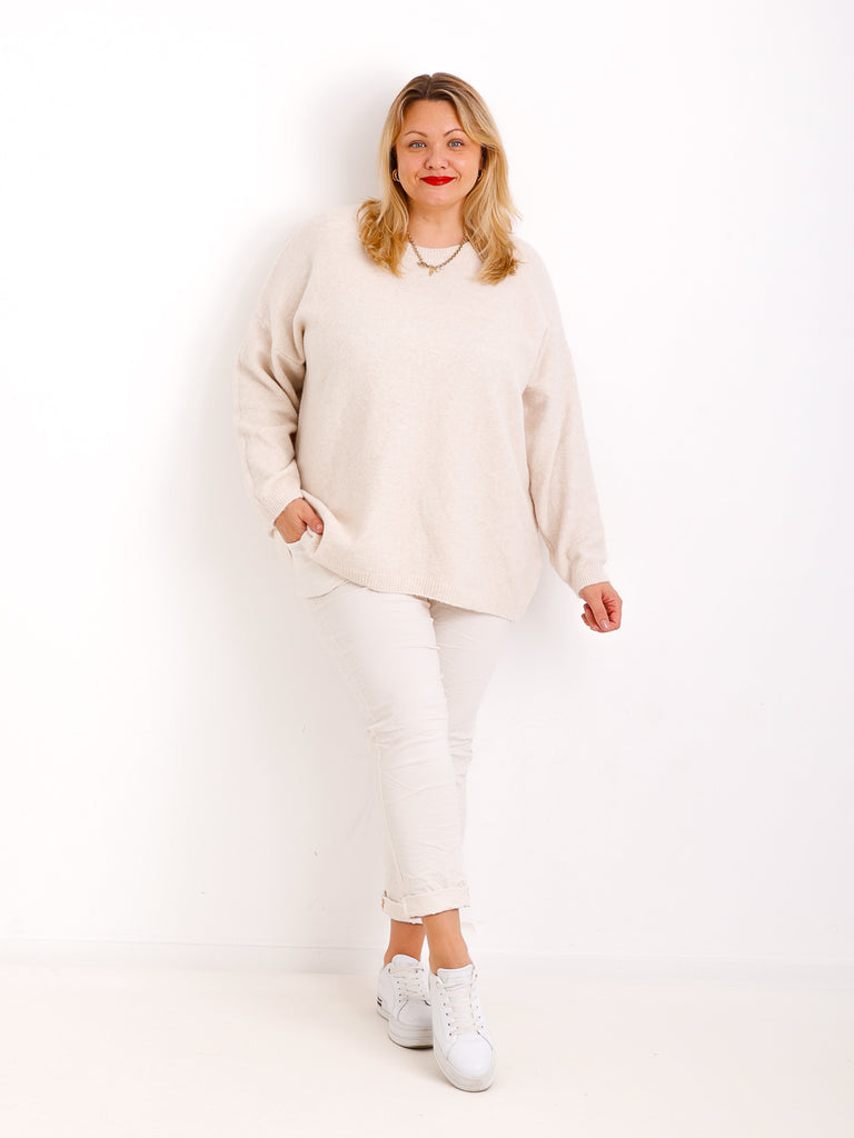 EDITA Curvy Size Pullover - verschiedene Farben
