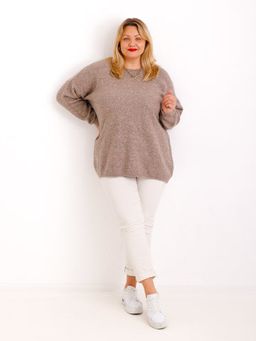 EDITA Curvy Size Pullover - verschiedene Farben