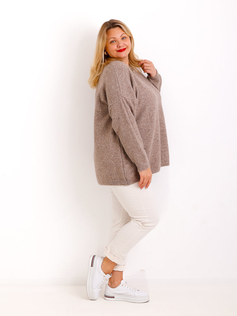 EDITA Curvy Size Pullover - verschiedene Farben