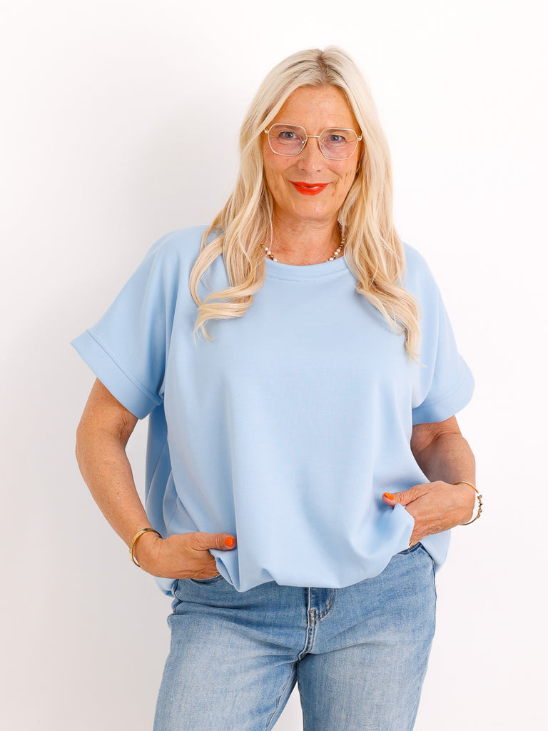 T-Shirt AMIRA.S – Soft Touch & Saumraffung - Gr. 36–42