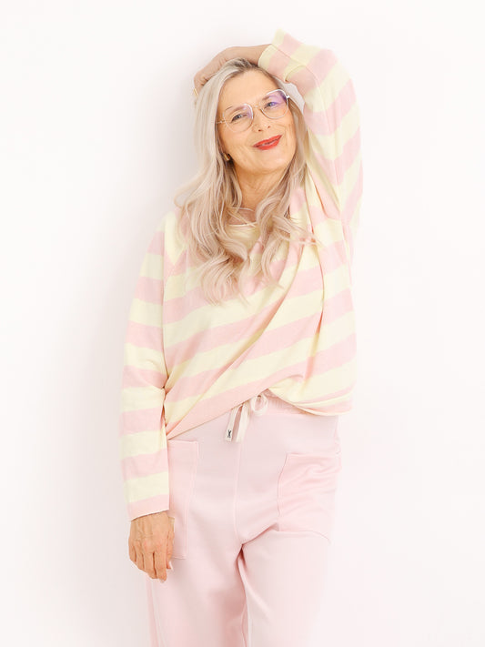 LINDA Sweatshirt | One Size - 36-42