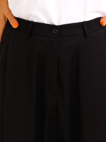 Baggy-Hose LARELL - schwarz - Extra tiefer Schritt & lässige Silhouette – Größen M–XL
