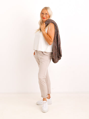 Curvy Strickjacke LIORELLE – Leichter Oversize-Strick mit Herz – Gr. 42–54