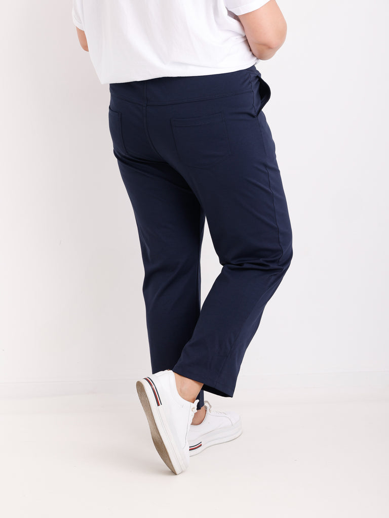 CONNOR Curvy Size 2XL Hose  - verschiedene Farben