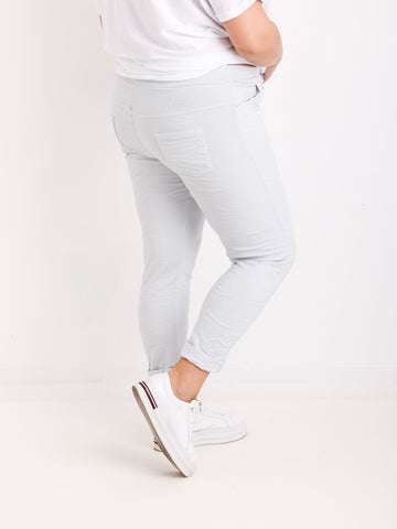 BESSIE Curvy Size Jogpants – Komfort & Style in vielen Farben