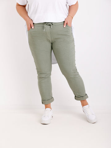 BESSIE Curvy Size Jogpants – Komfort & Style in vielen Farben