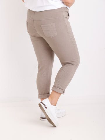 BESSIE Curvy Size Jogpants – Komfort & Style in vielen Farben
