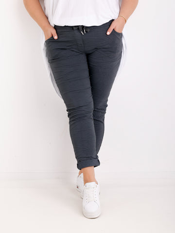 BESSIE Curvy Size Jogpants – Komfort & Style in vielen Farben