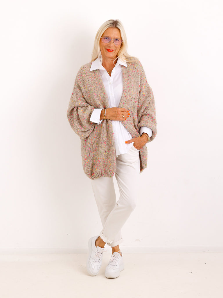 Oversize-Strickjacke ANGIE.S – Flauschiger Konfetti-Strick – Gr. 38–48
