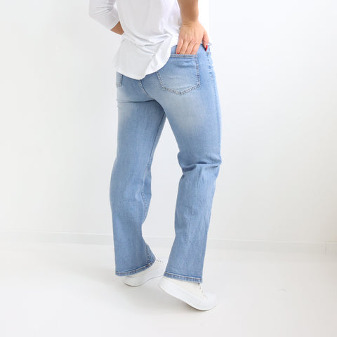 MALIA Wide Leg Jeans