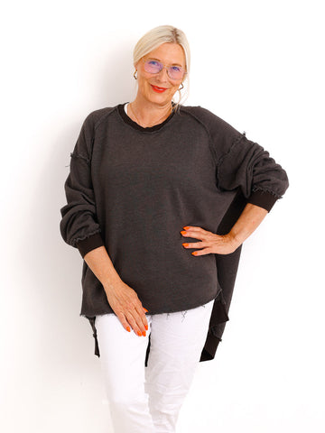 Silberstern Oversize-Sweater CARLY.S in Braun aus Baumwolle mit Inside-Out-Nähten und Vokuhila-Schnitt